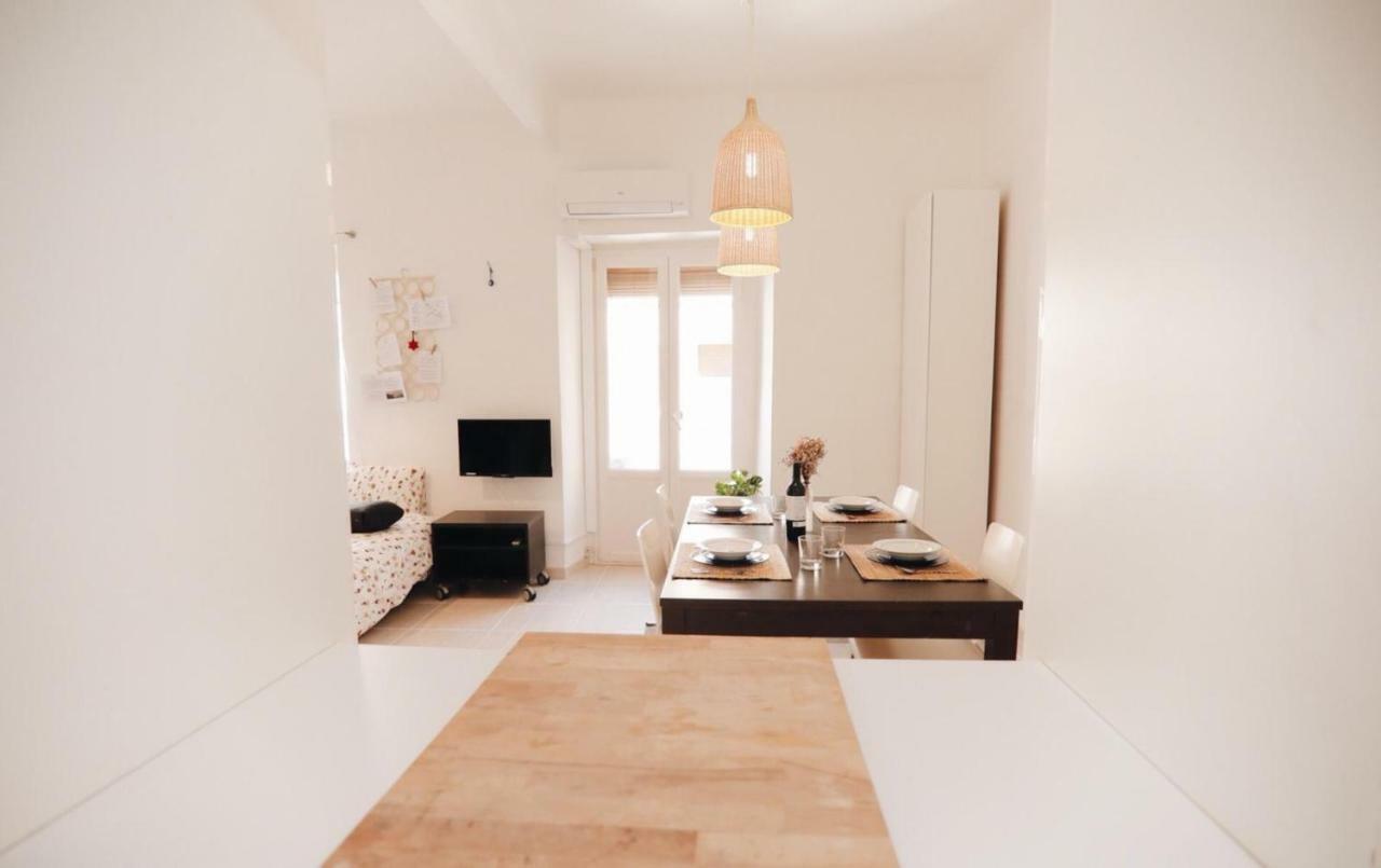 Amparito - Casc Antic Appartement